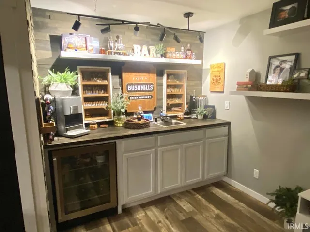 $514,900 | 918 North Harv-Wright Road, Bloomfield, IN 47424