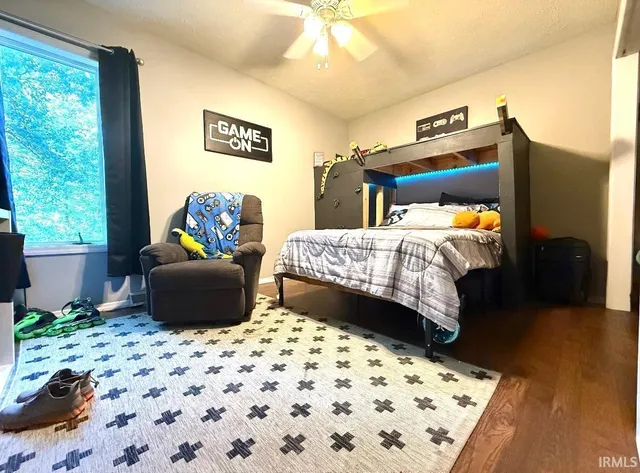 $514,900 | 918 North Harv-Wright Road, Bloomfield, IN 47424