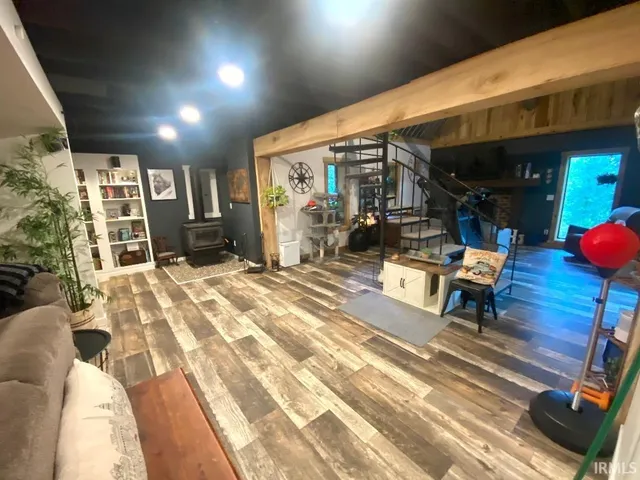 $514,900 | 918 North Harv-Wright Road, Bloomfield, IN 47424