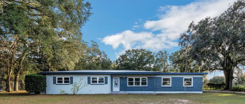 3501 Joe Sanchez Road Plant City, FL 33565 - Photo 1 of 1 Gallery Image 1