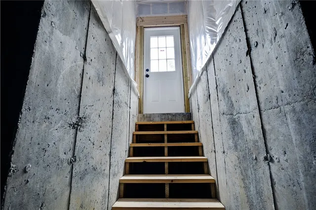 $670,000 | 212 St Louis Avenue, Woonsocket, RI 02895