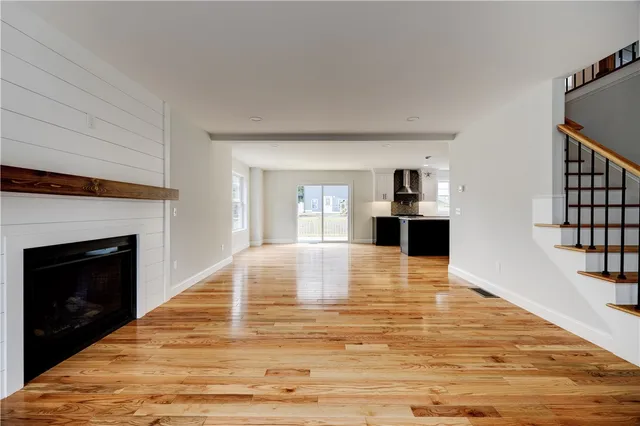 $670,000 | 212 St Louis Avenue, Woonsocket, RI 02895