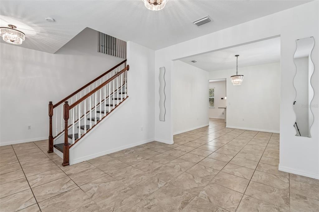 6105 Merrifield Drive Zephyrhills, FL 33541 - Photo 12 of 85