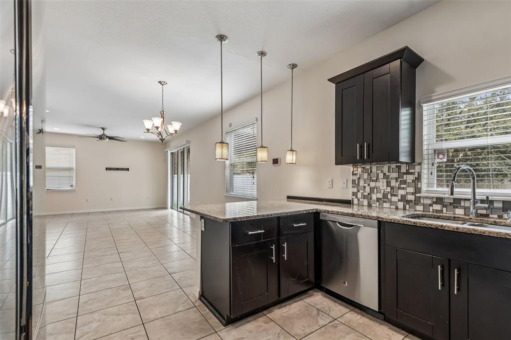 6105 Merrifield Drive Zephyrhills, FL 33541 - Photo 24 of 85