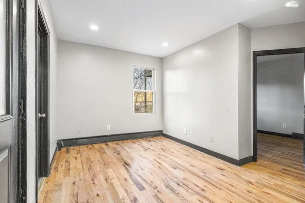 $1,600 | 76 Sherman Street, Unit 2, Gardner, MA 01440