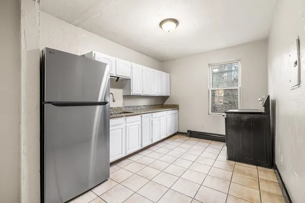 $1,600 | 76 Sherman Street, Unit 2, Gardner, MA 01440