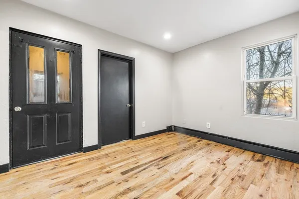 $1,600 | 76 Sherman Street, Unit 2, Gardner, MA 01440