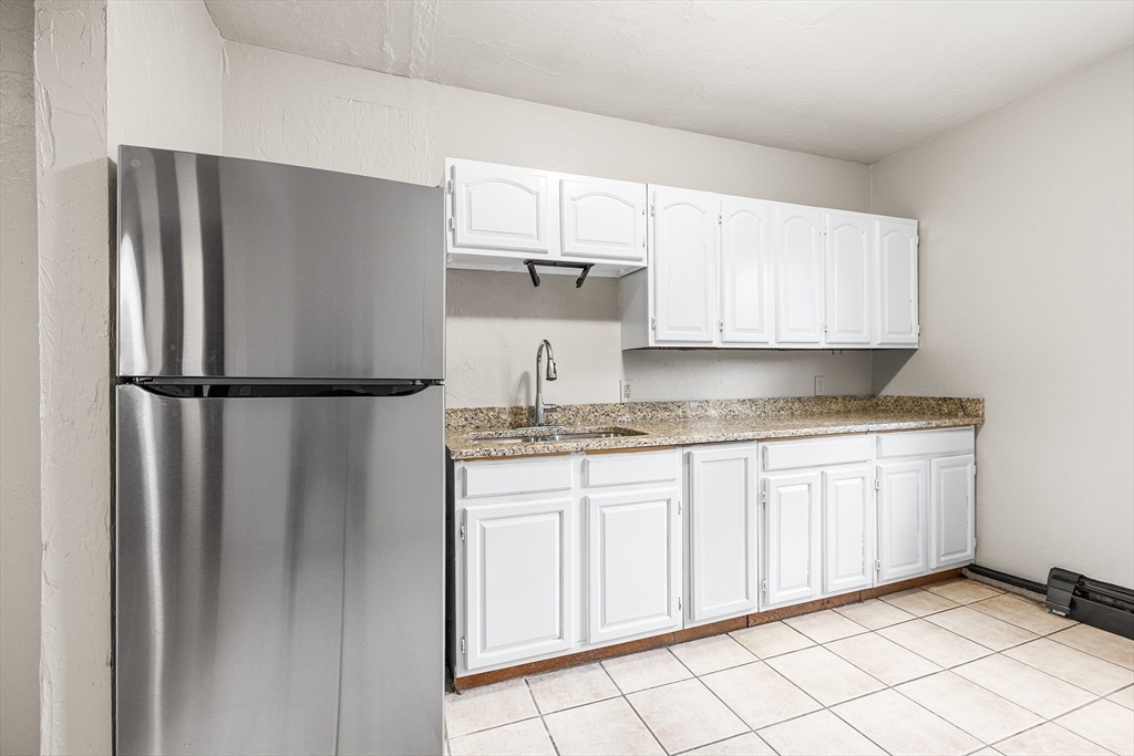 76 Sherman Street, Unit 2 Gardner, MA 01440 - Photo 8 of 15