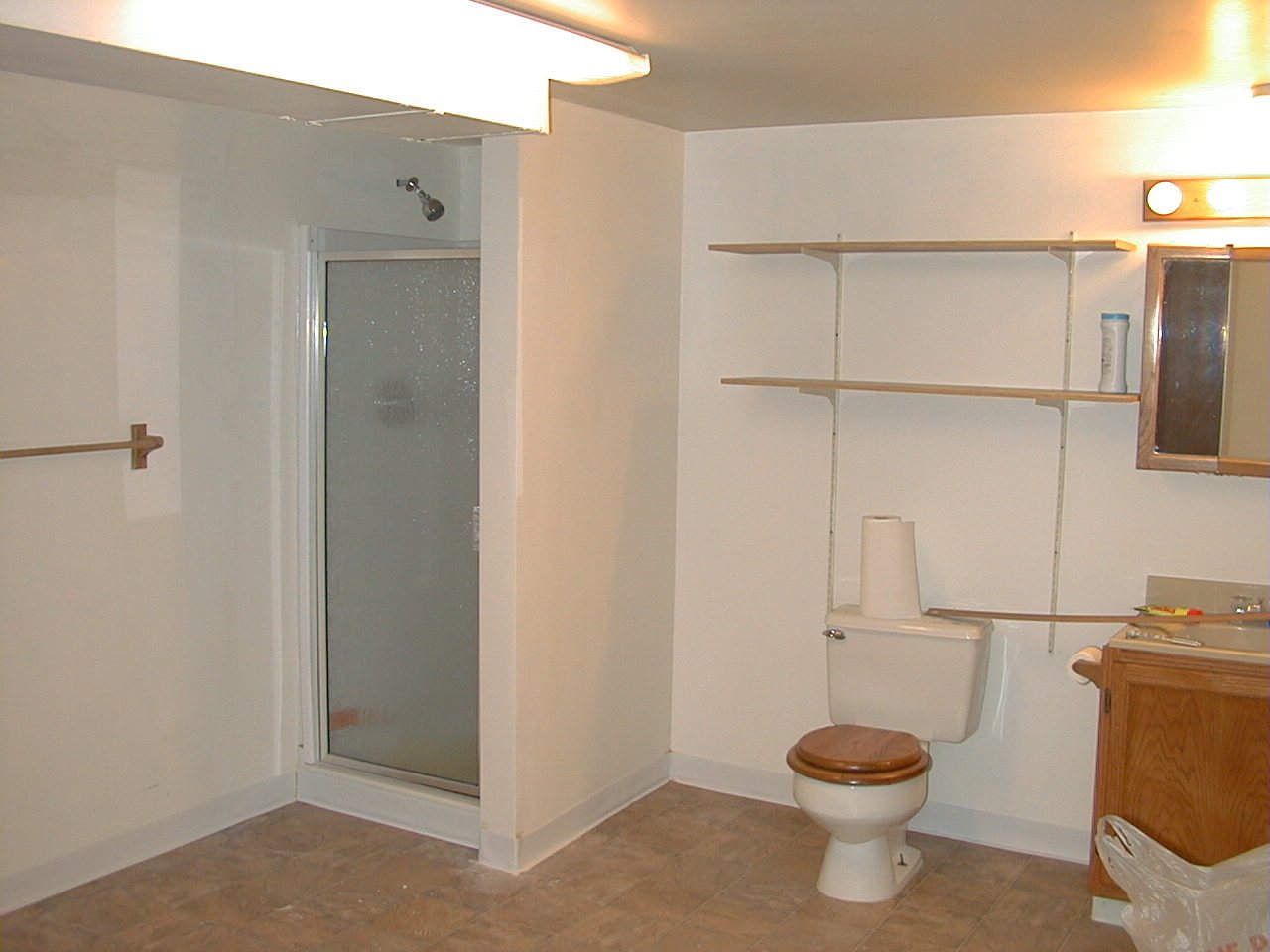 9513 North Ivanhoe Road Spokane, WA 99218 - Photo 8 of 13