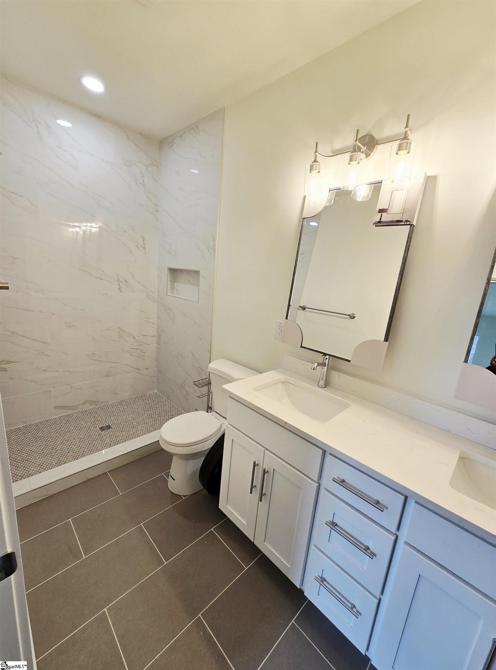 403 Tribble Street Seneca, SC 29678 - Photo 6 of 15