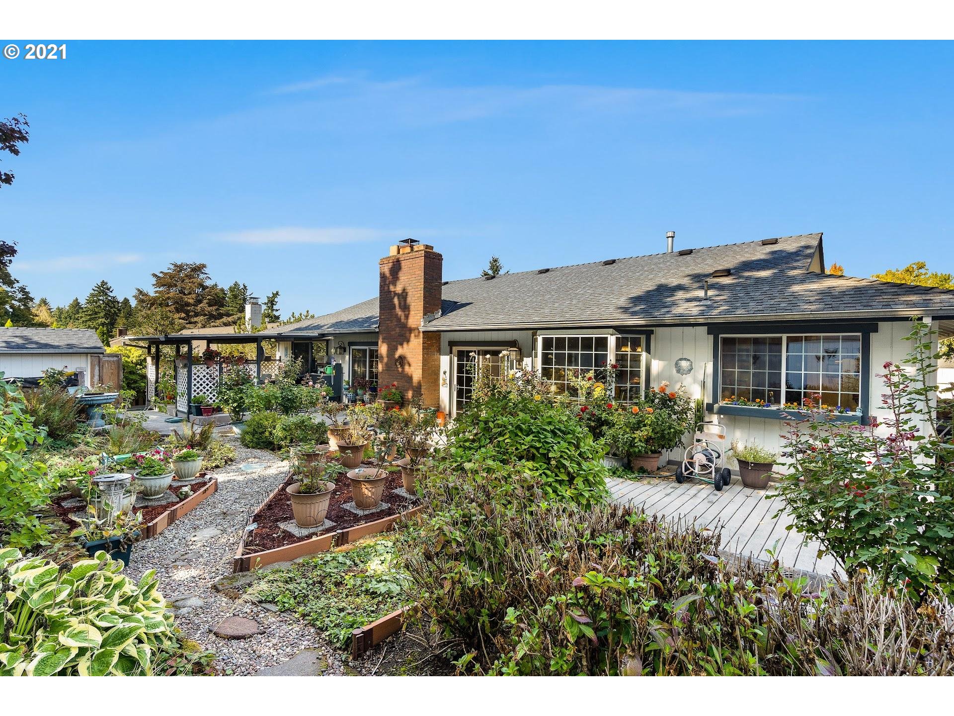 14620 Southwest Glenbrook Road Beaverton, OR 97007 - Photo 24 of 31 Gallery Image 24