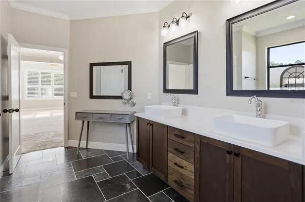 $885,000 | 8 Winters Landing Drive, Oakland, FL 34787