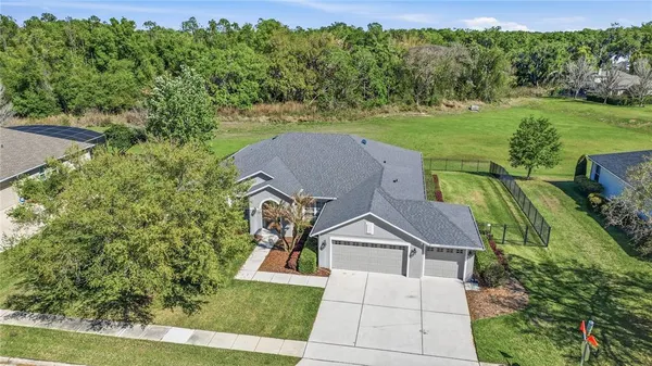 $885,000 | 8 Winters Landing Drive, Oakland, FL 34787