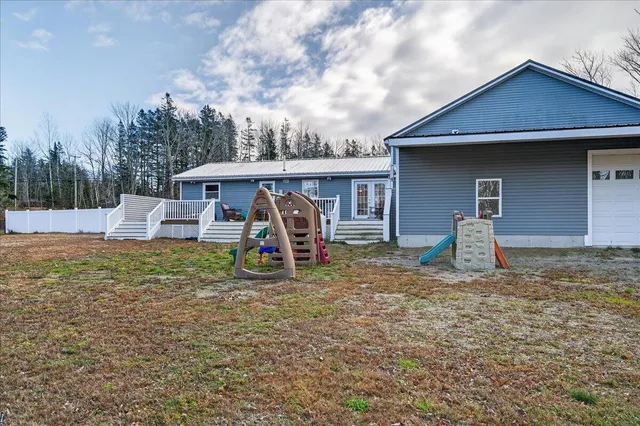 $385,000 | 594 North Deer Isle Road, Deer Isle, ME 04627