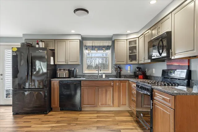 $385,000 | 594 North Deer Isle Road, Deer Isle, ME 04627