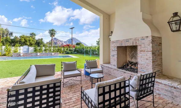 a patio with garden and patio