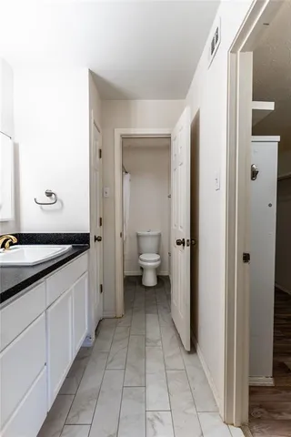 $214,000 | 10552 High Hollows Drive, Unit 234, Dallas, TX 75230