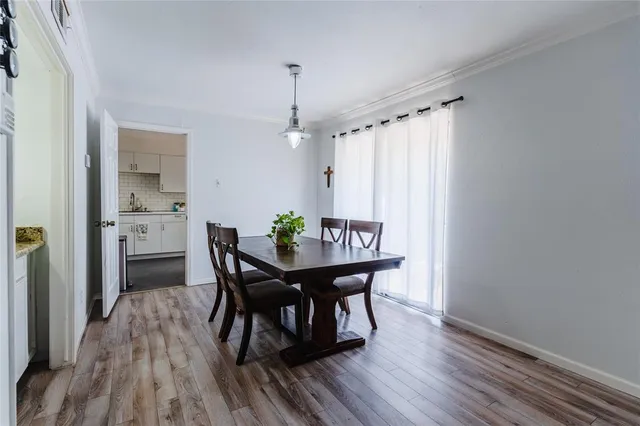 $214,000 | 10552 High Hollows Drive, Unit 234, Dallas, TX 75230