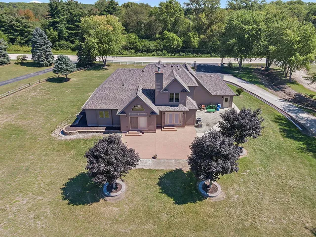 $649,900 | 17707 Highway 113, Wilmington, IL 60481