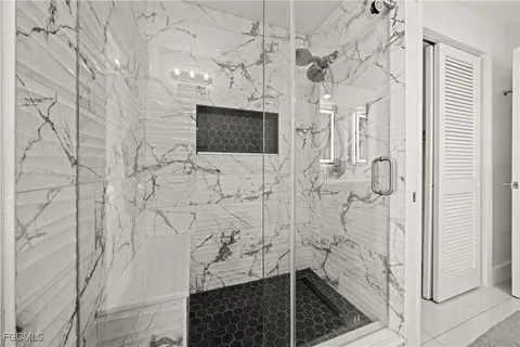 $549,900 | 2546 Southwest 38th Terrace, Cape Coral, FL 33914