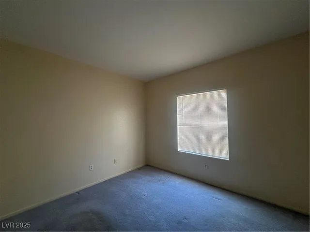 $925 | 2011 Sue Court, Unit 105, Las Vegas, NV 89108