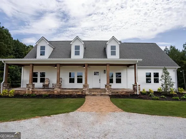 $599,999 | 1370 Howard Lewis Road, White Plains, GA 30678