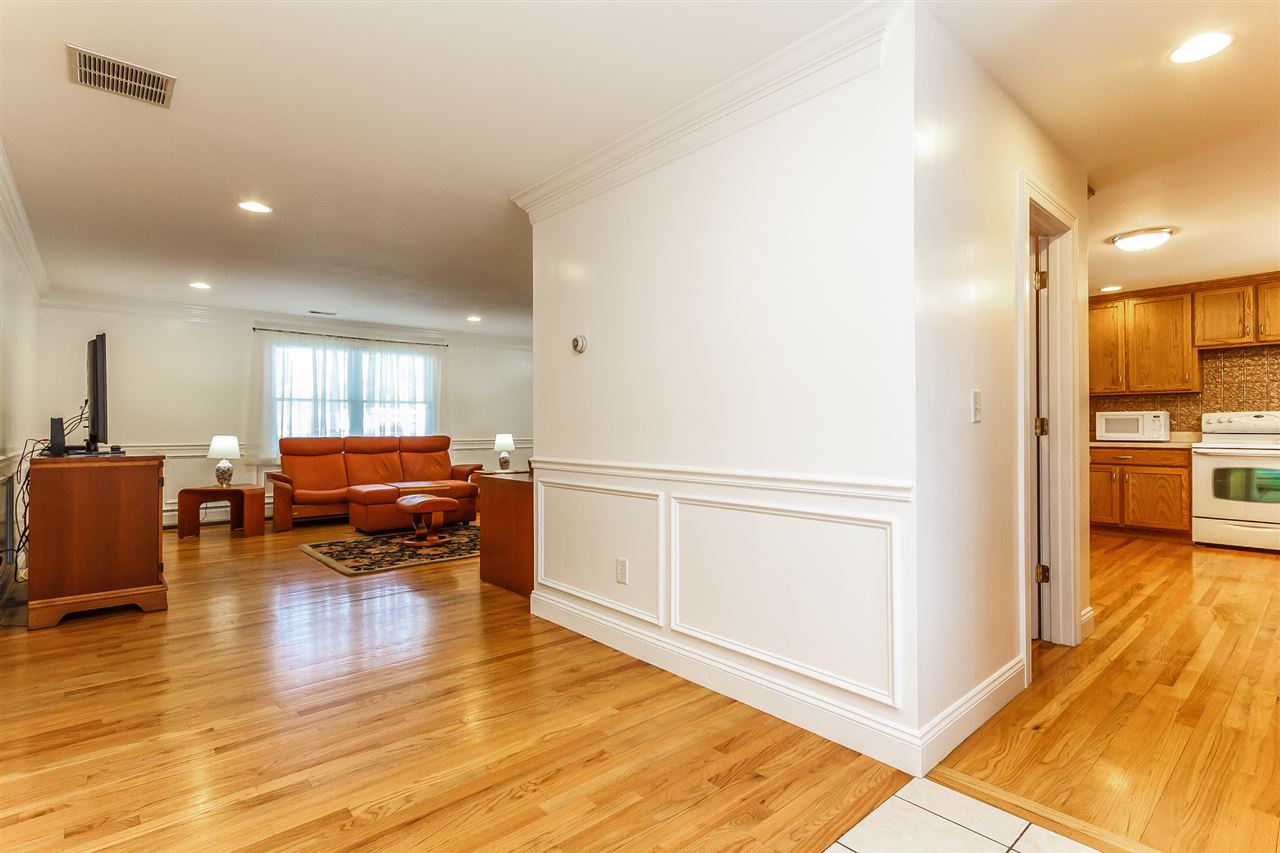 673 Front Street Manchester, NH 03102 - Photo 7 of 29 Gallery Image 7