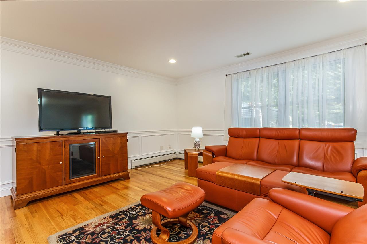 673 Front Street Manchester, NH 03102 - Photo 9 of 29 Gallery Image 9