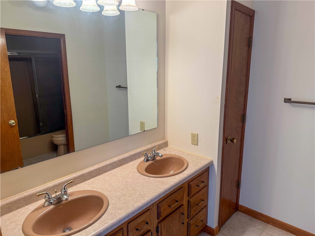 1139 Lakeridge Road Danville, IL 61832 - Photo 19 of 38 Gallery Image 19