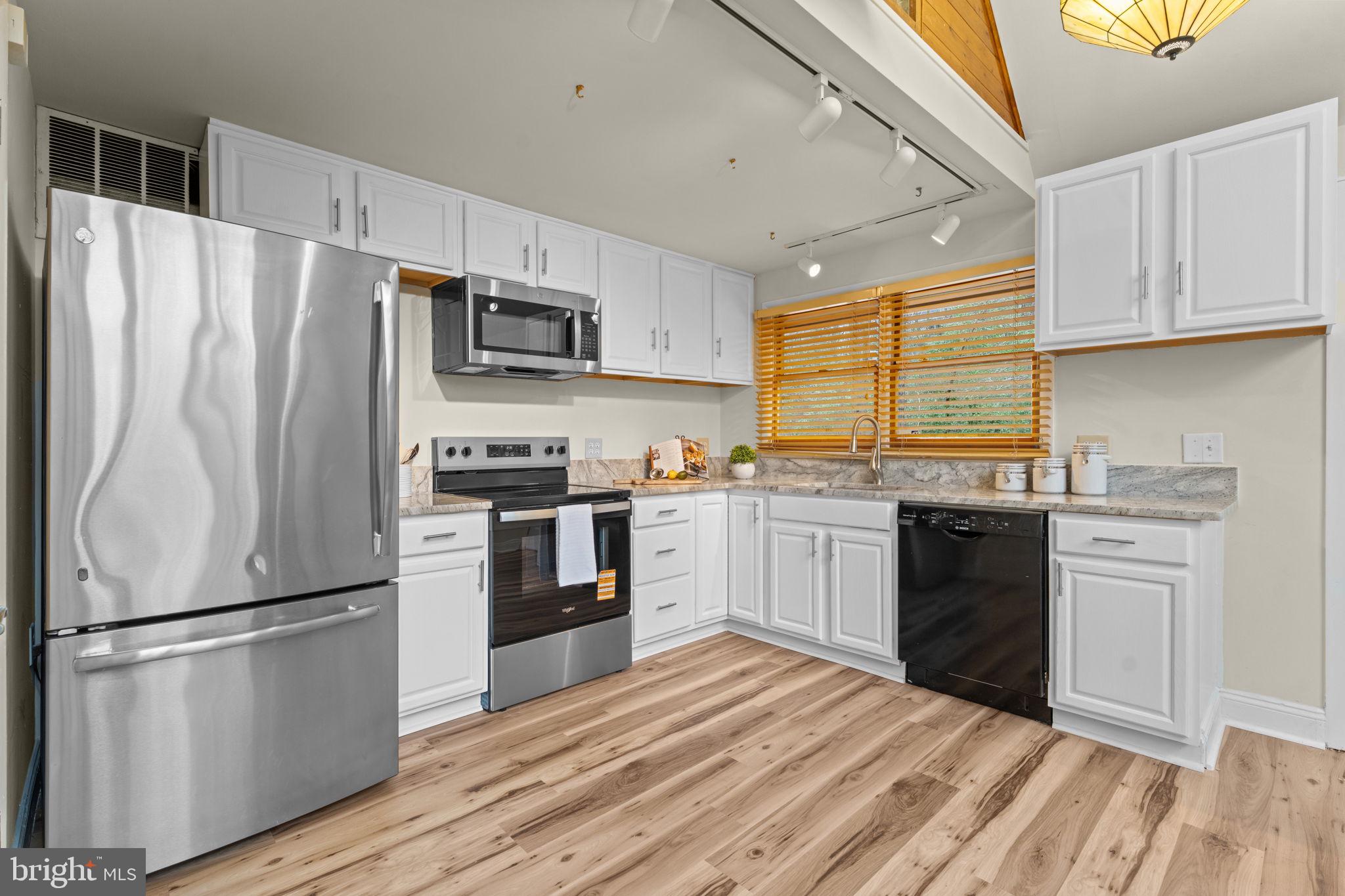 11492 Rawhide Road Lusby, MD 20657 - Photo 18 of 96 Kitchen