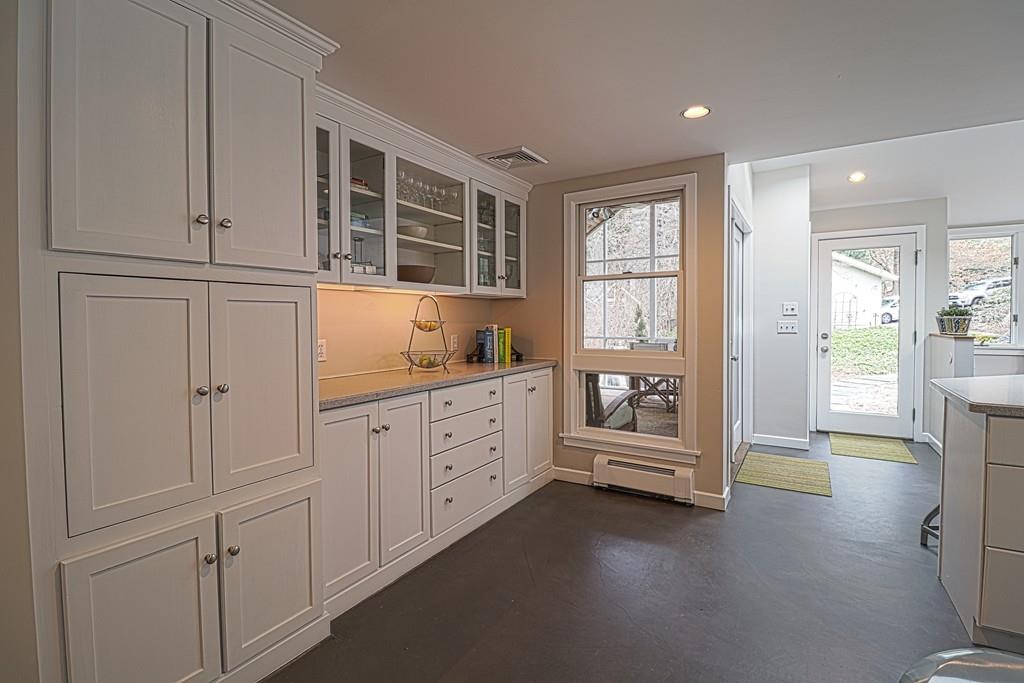 45 The Valley Road Concord, MA 01742 - Photo 6 of 26 Gallery Image 6