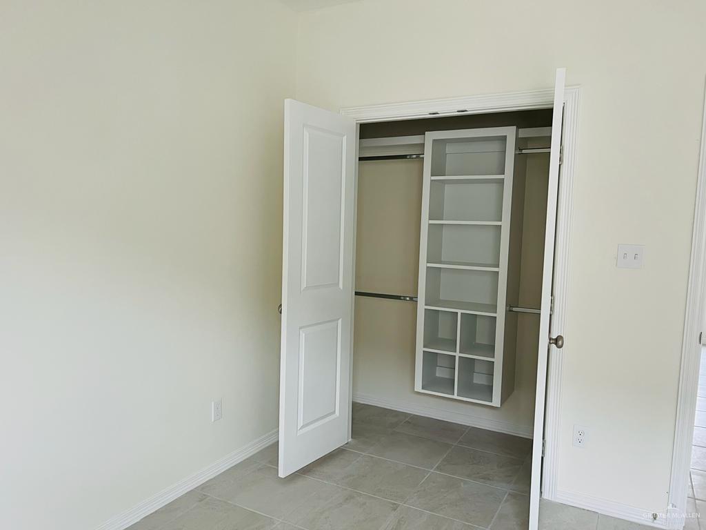 1201 West Garfield Avenue, Unit 3 Alton, TX 78573 - Photo 5 of 15 a view of an empty room