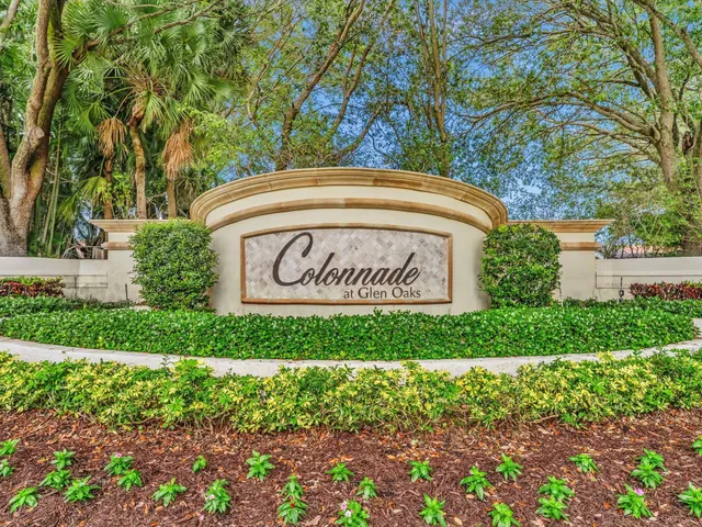 a view of a tennis court