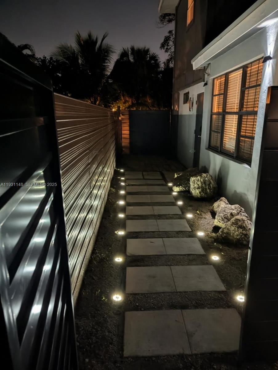 2809 Southwest 8th Street, Unit B Fort Lauderdale, FL 33312 - Photo 5 of 24 a view of entryway