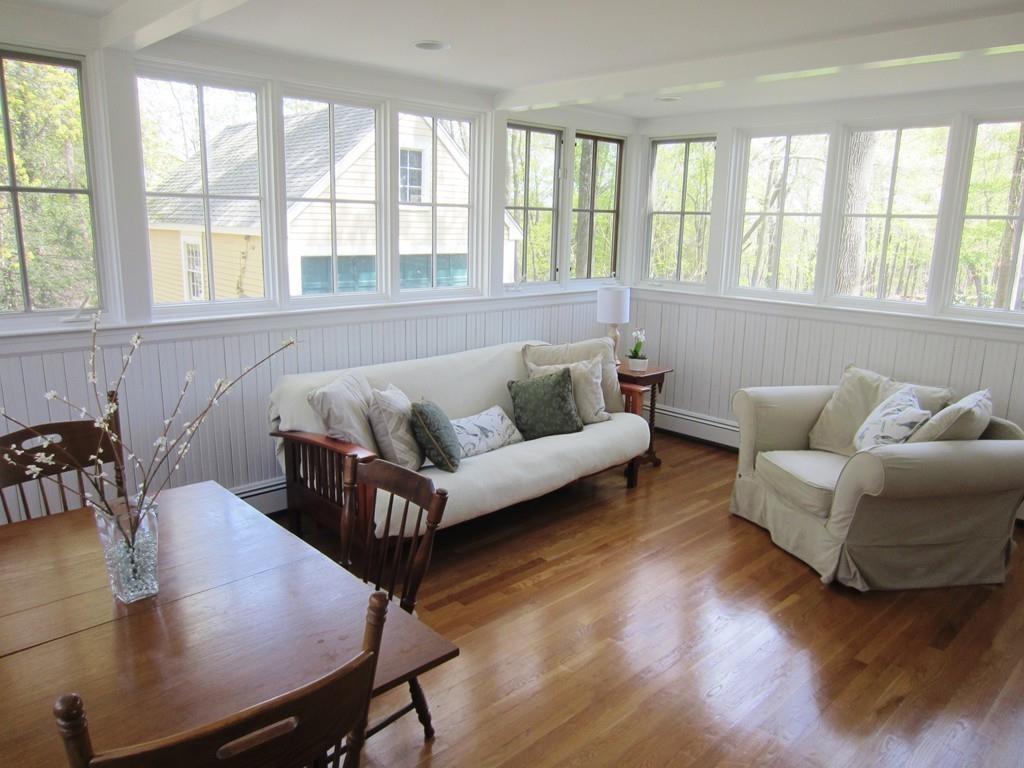 28 Longfellow Road Wellesley, MA 02481 - Photo 22 of 27