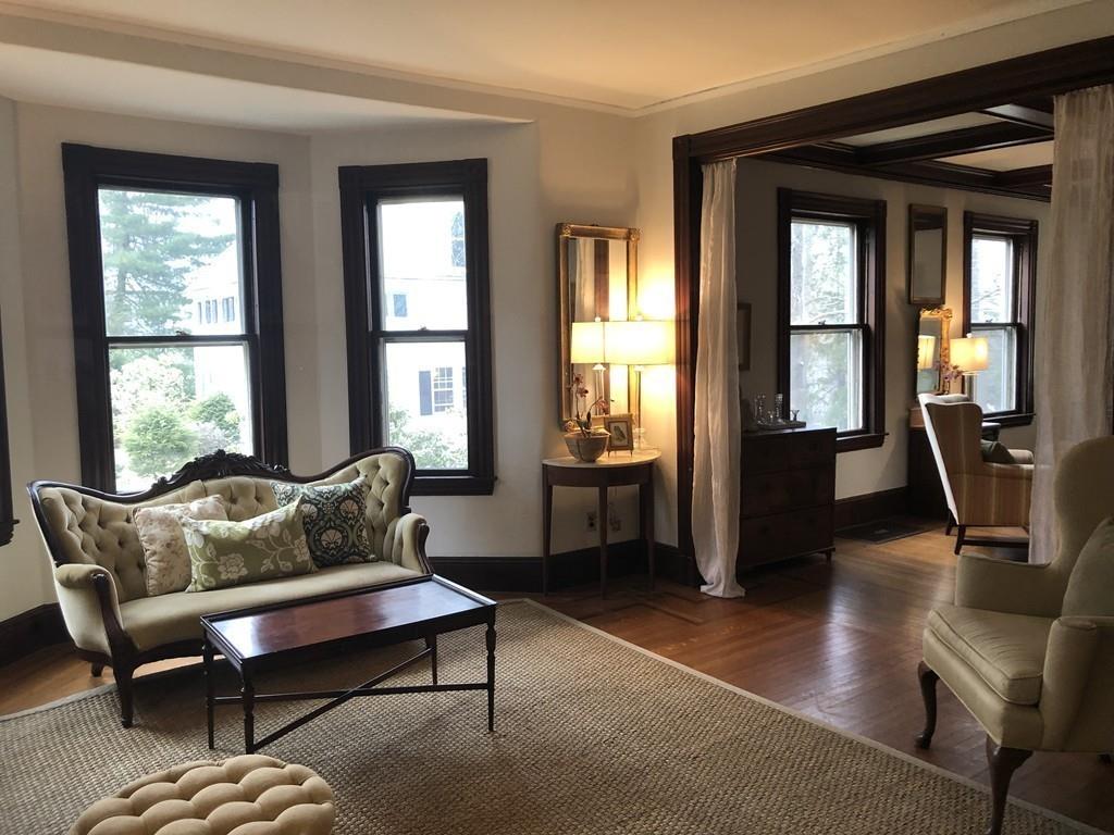 28 Longfellow Road Wellesley, MA 02481 - Photo 5 of 27