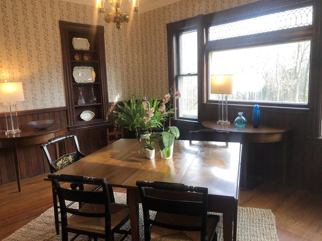 28 Longfellow Road Wellesley, MA 02481 - Photo 8 of 27