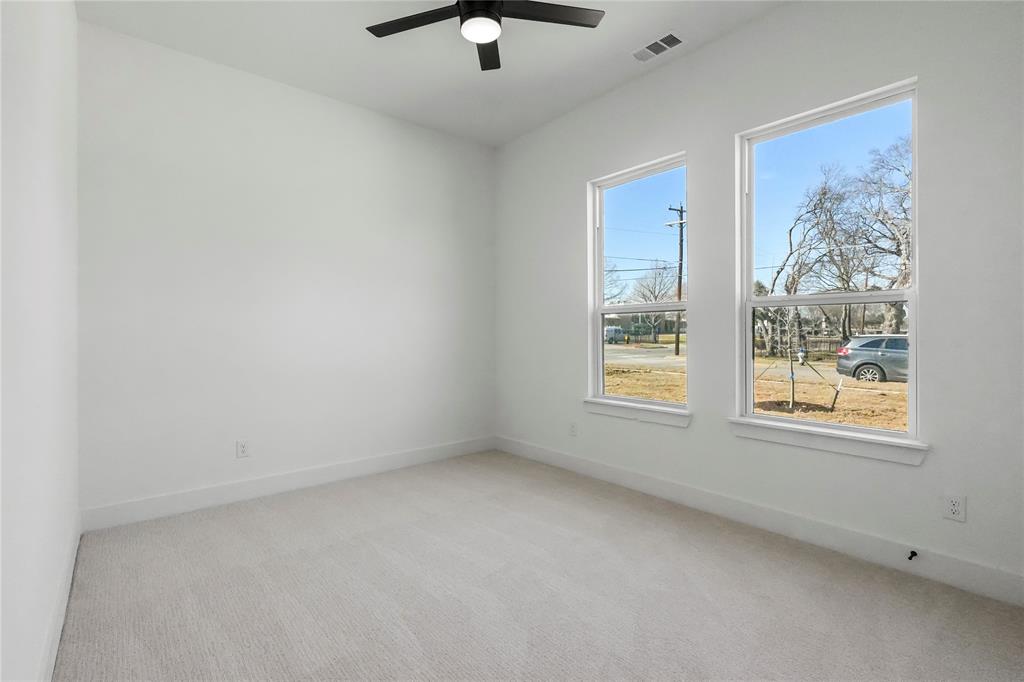 2404 52nd Street Dallas, TX 75216 - Photo 15 of 21 an empty room with a window