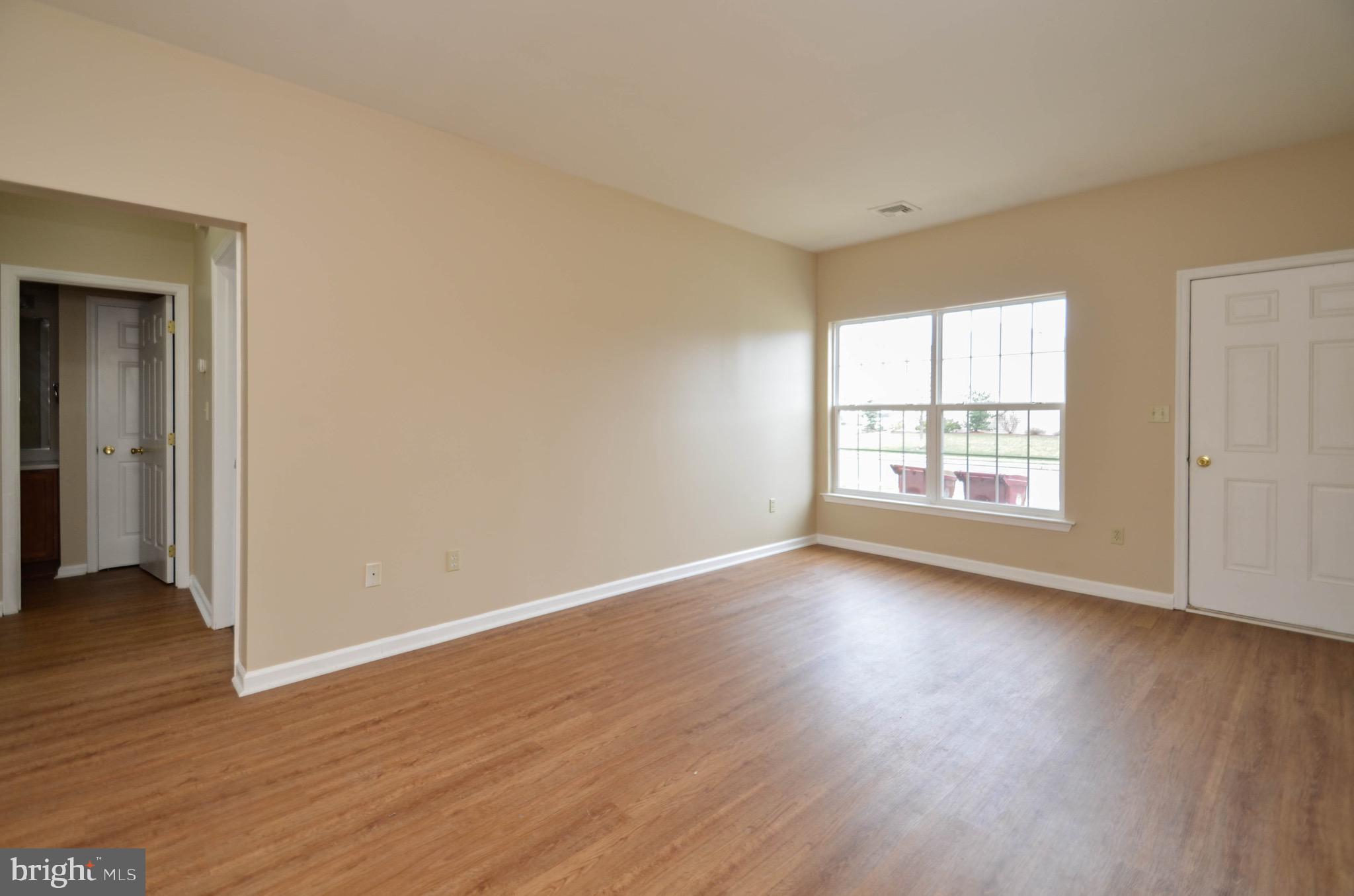 2022 Mercer Way Easton, PA 18040 - Photo 5 of 15