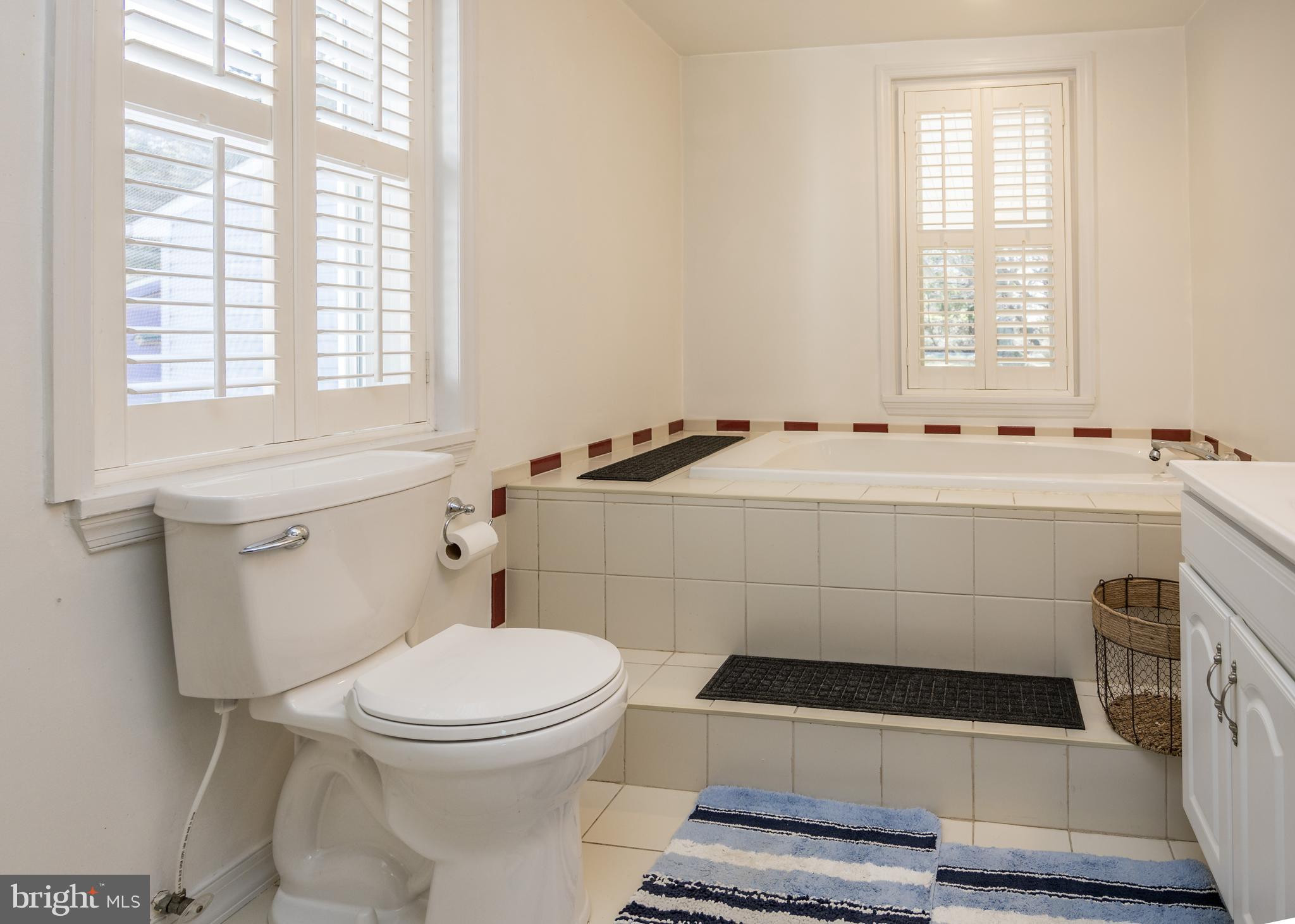 820 Sharpless Road Hockessin, DE 19707 - Photo 15 of 55