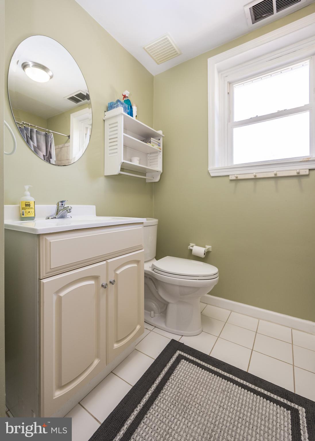 820 Sharpless Road Hockessin, DE 19707 - Photo 10 of 55