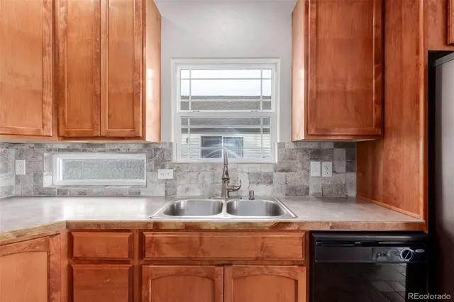 $550,000 | 1210 Glen Creighton Drive, Dacono, CO 80514