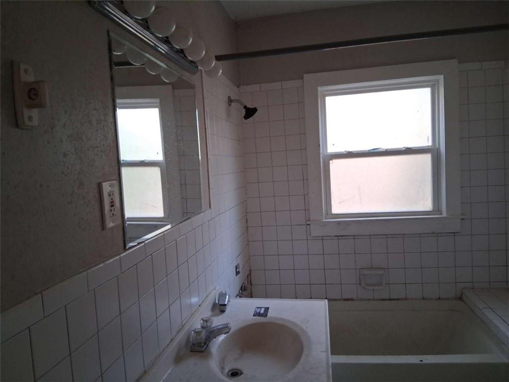 2835 Burton Road Northwest Atlanta, GA 30311 - Photo 13 of 18