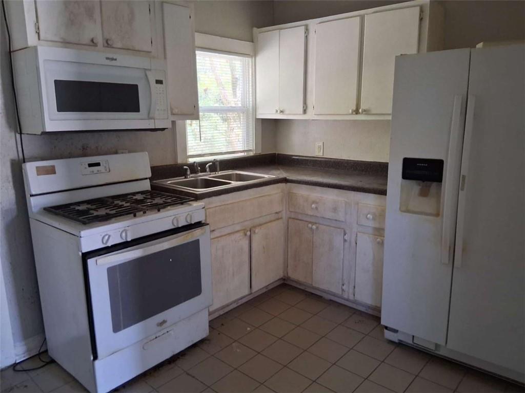 2835 Burton Road Northwest Atlanta, GA 30311 - Photo 16 of 18