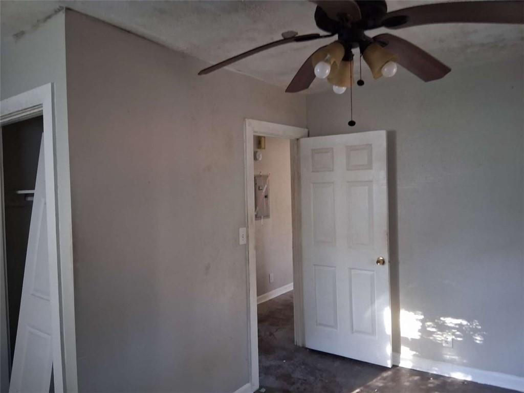 2835 Burton Road Northwest Atlanta, GA 30311 - Photo 3 of 18