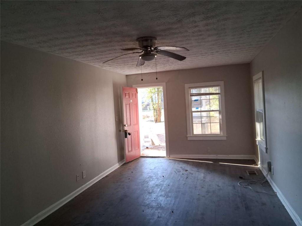 2835 Burton Road Northwest Atlanta, GA 30311 - Photo 8 of 18