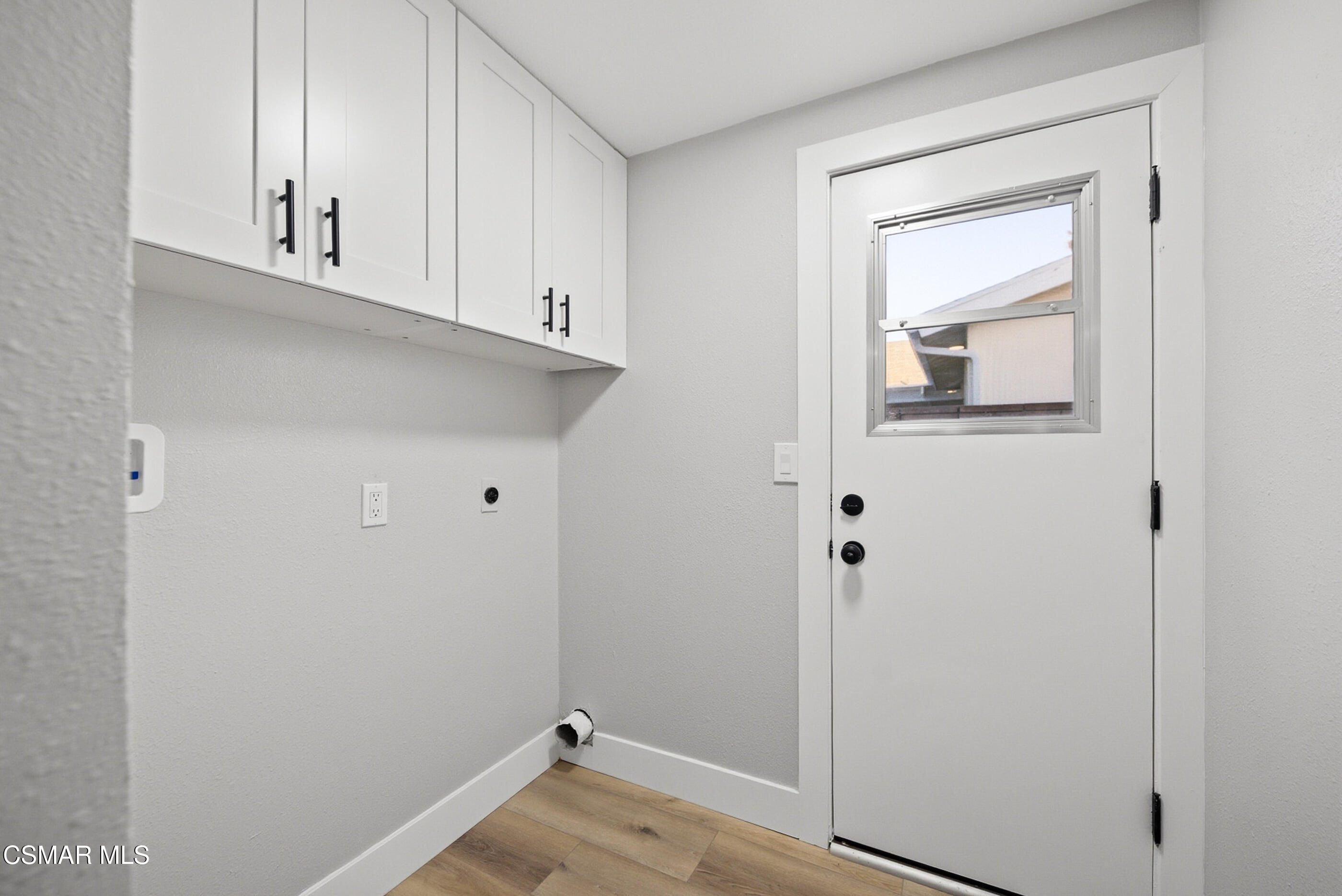 2405 Lee Street Simi Valley, CA 93065 - Photo 22 of 34 2405 Lee St Simi Valley-22