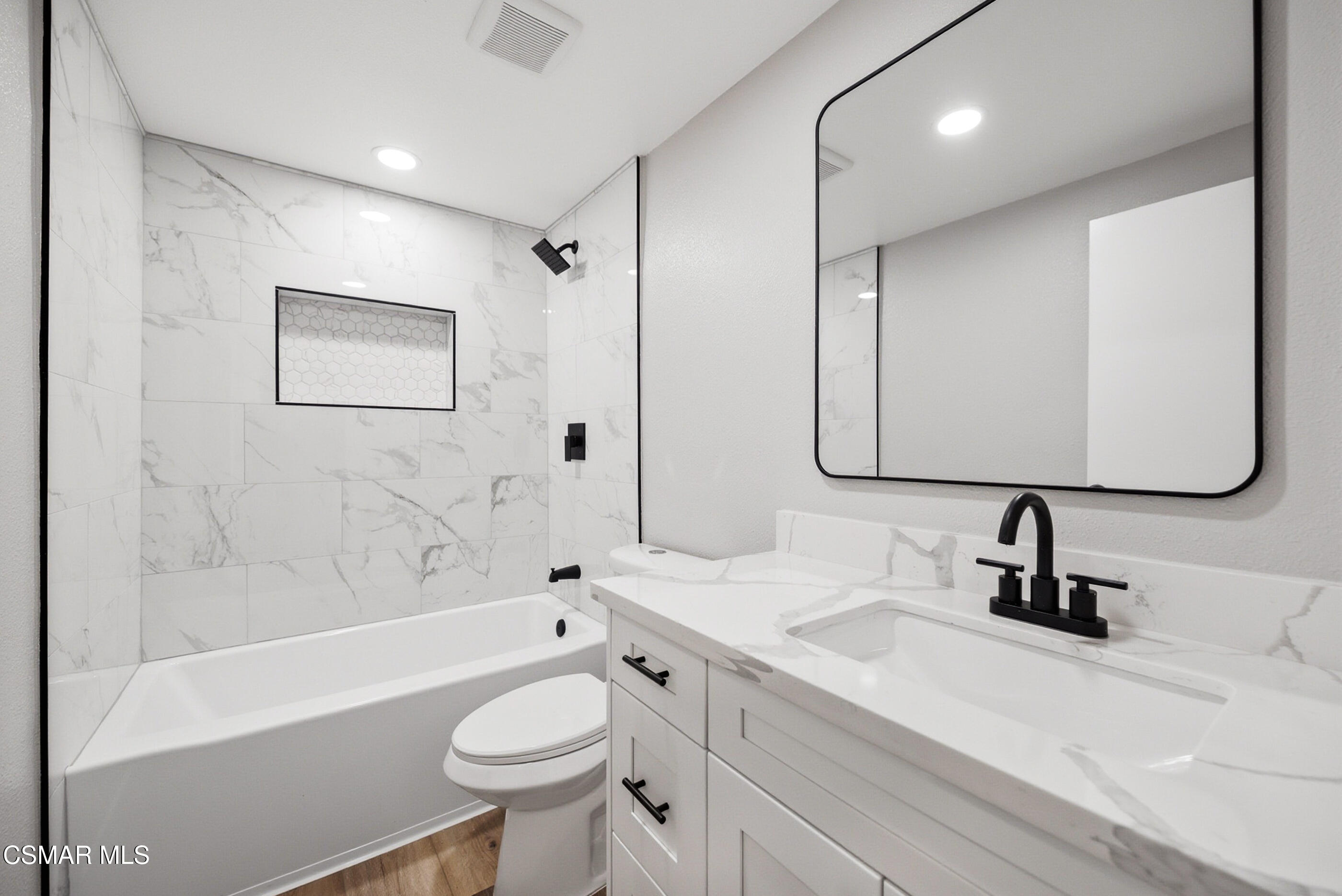 2405 Lee Street Simi Valley, CA 93065 - Photo 23 of 34 2405 Lee St Simi Valley-23