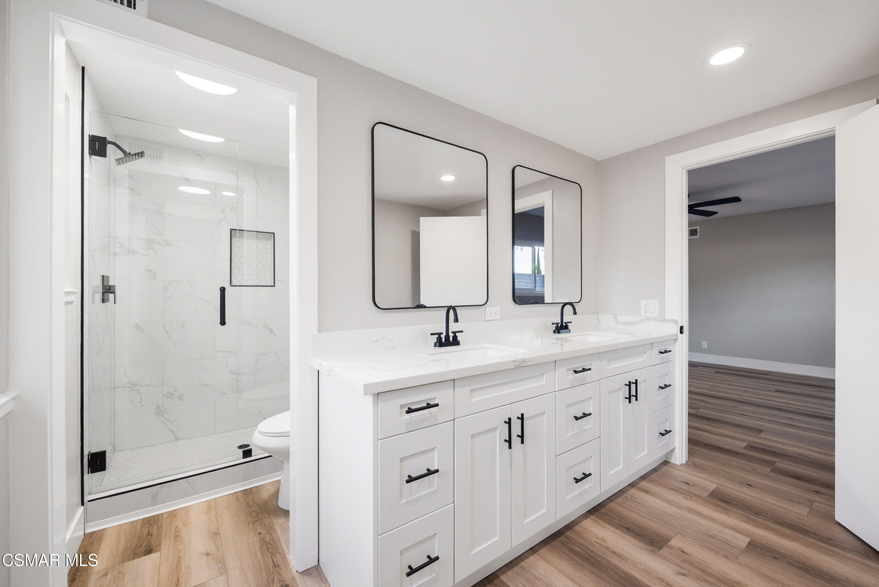 2405 Lee Street Simi Valley, CA 93065 - Photo 28 of 34 2405 Lee St Simi Valley-28