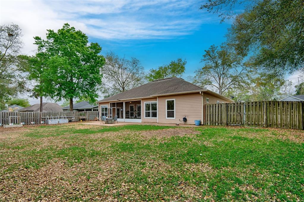 15122 Northwest 149th Road Alachua, FL 32615 - Photo 31 of 42